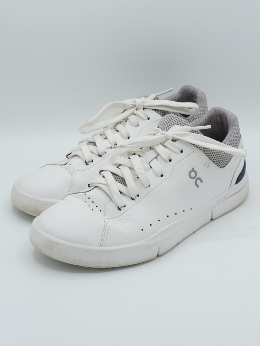 On Running The Roger White Grey Tennis Sneakers Women's Size 7.5